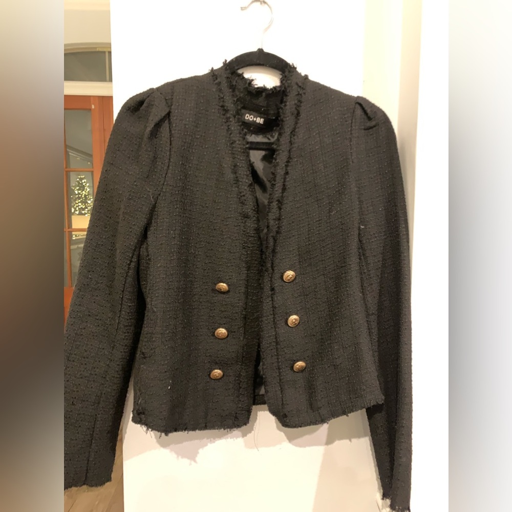 DO BE size small tweed set
